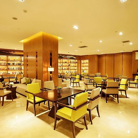 Xining Naduo Hotel Экстерьер фото