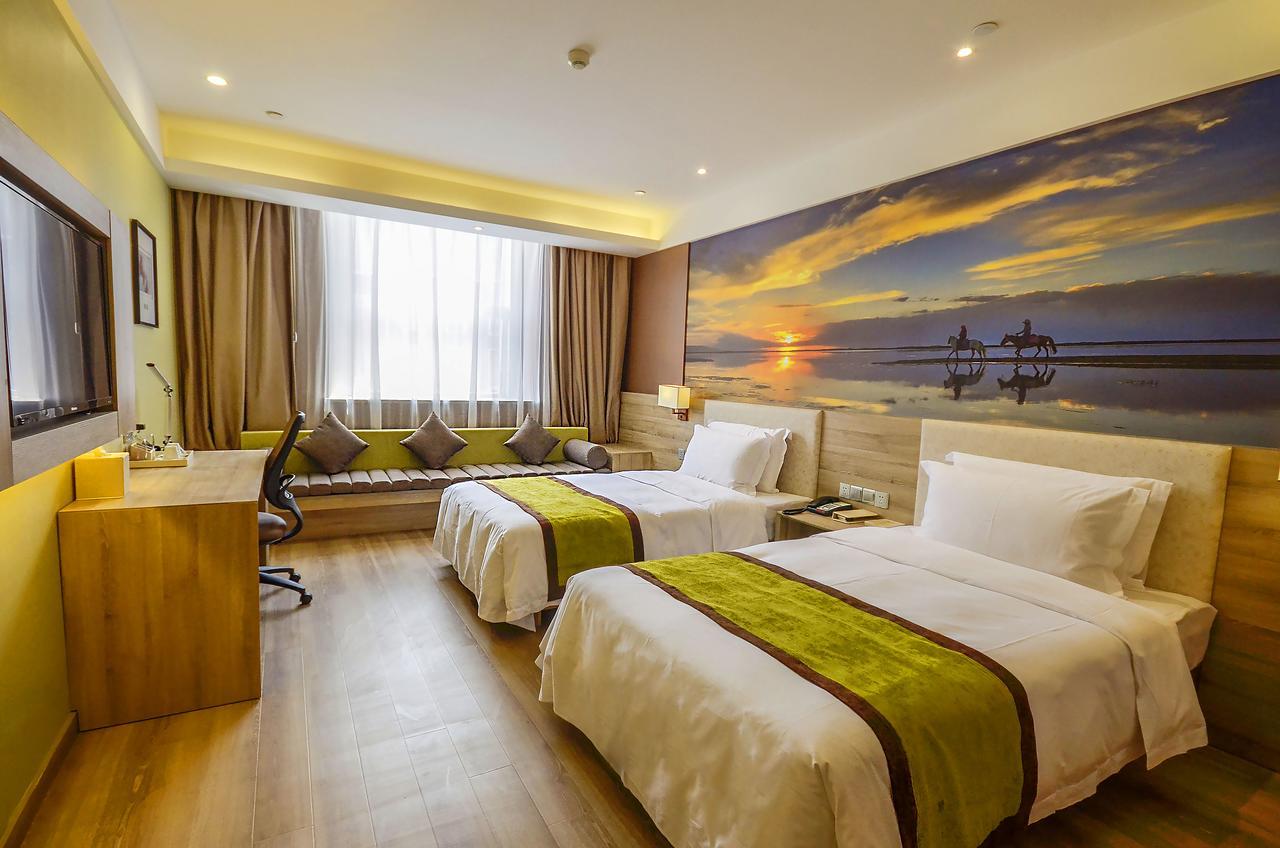 Xining Naduo Hotel Экстерьер фото